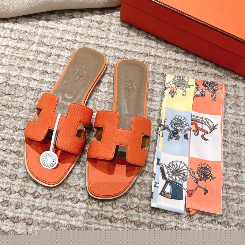 H**mes slippers